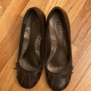 Mudd kitten heels